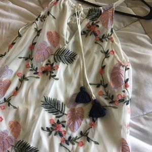 Francesca’s Milly floral embroidered top
